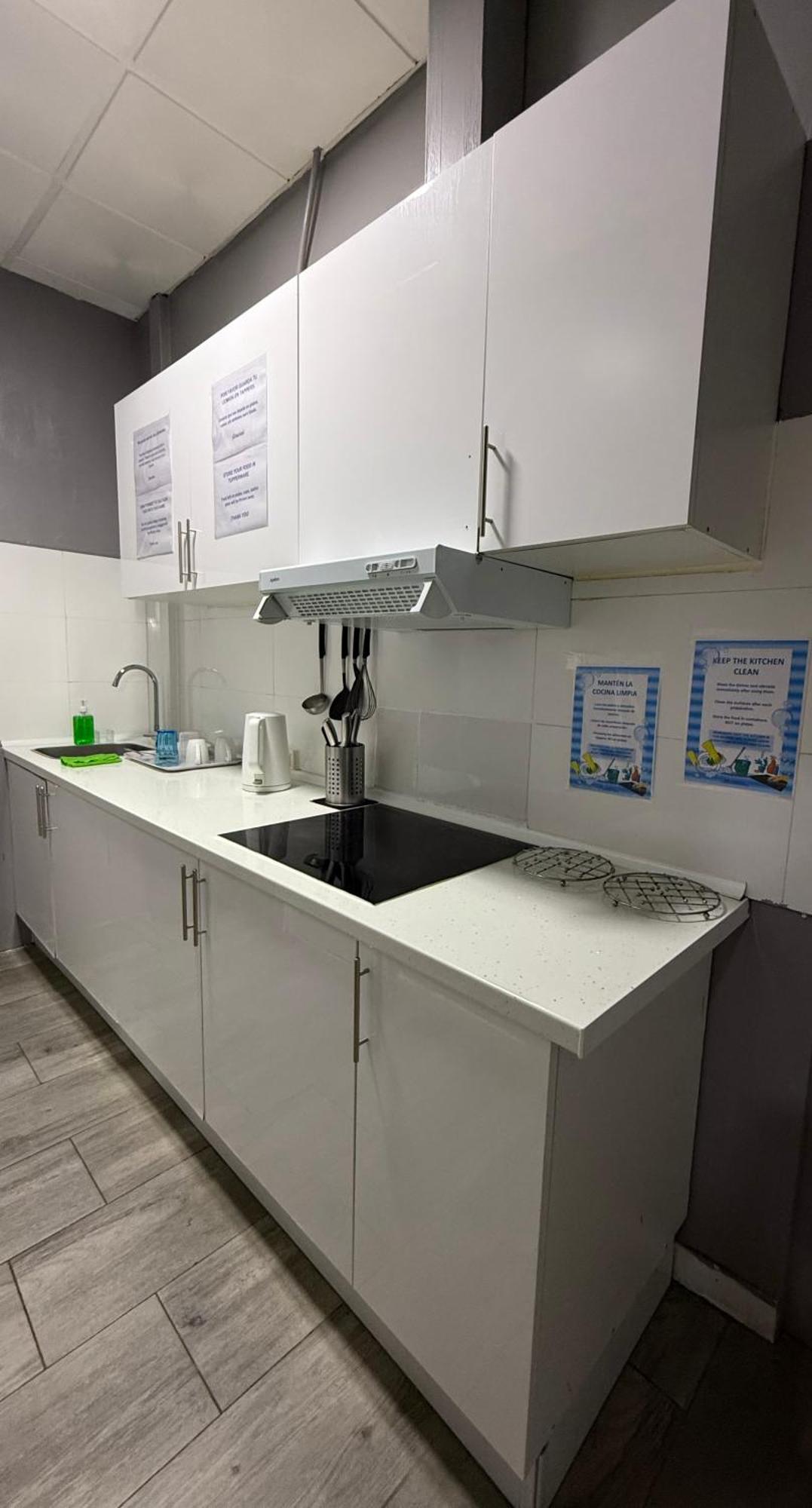 Hostel Rio Madrid Extérieur photo