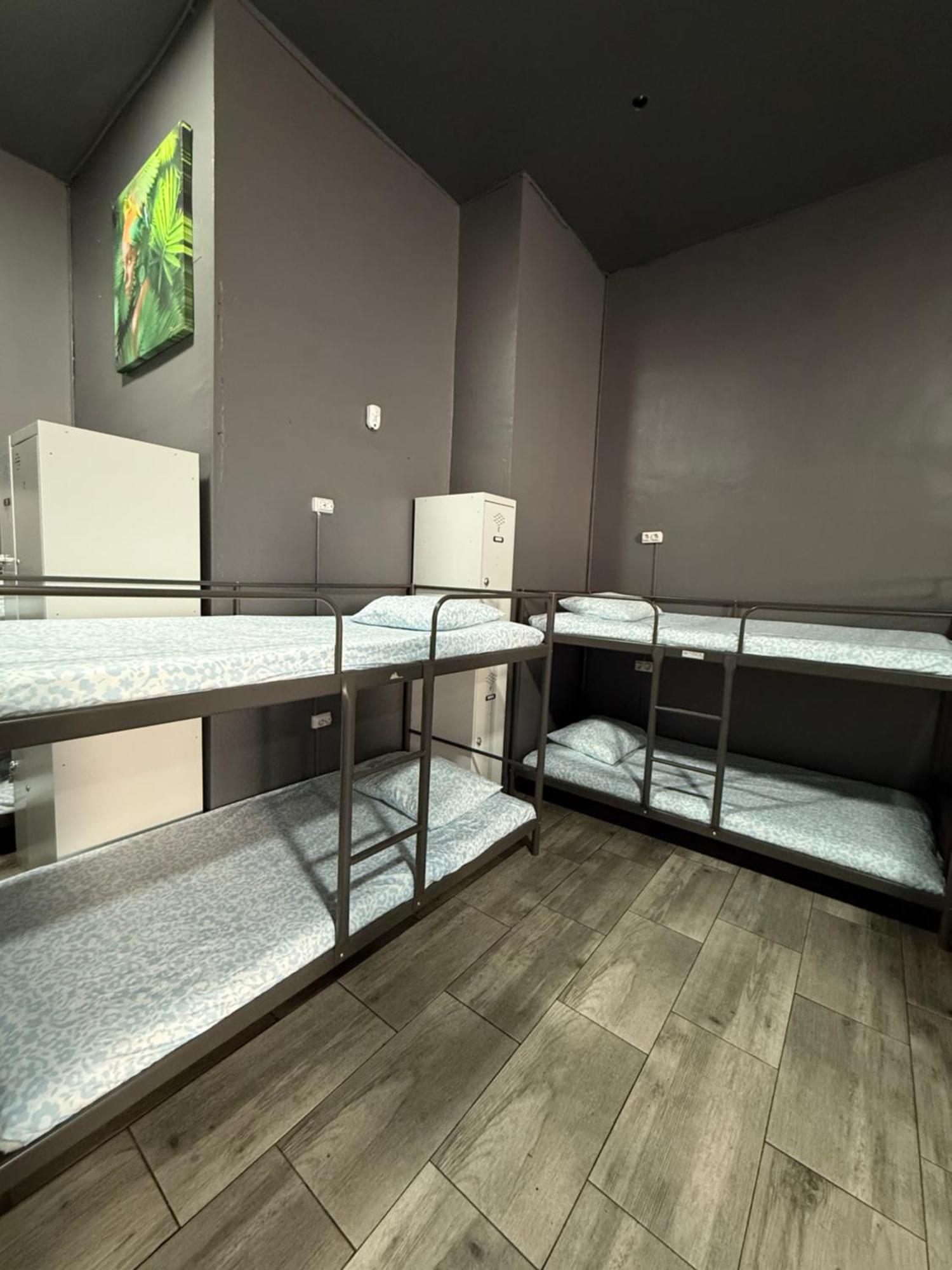 Hostel Rio Madrid Extérieur photo